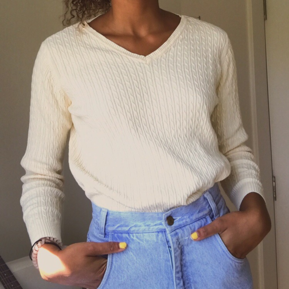 Yellow cable knit sweater brandy style